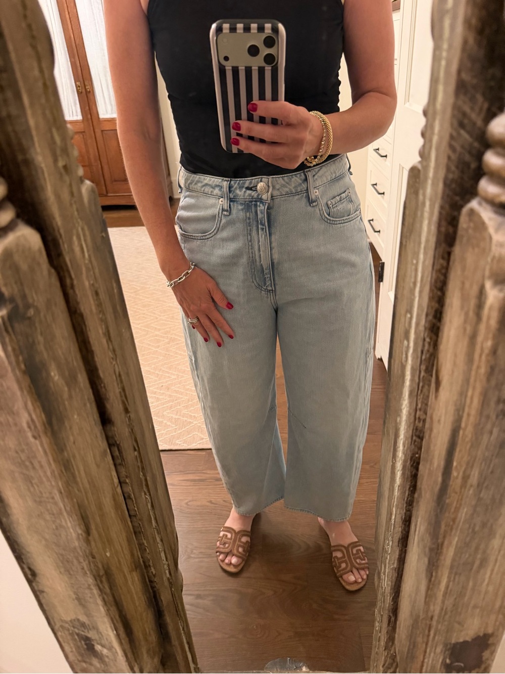 Rag & Bone Light Wash Barrel Leg Jeans